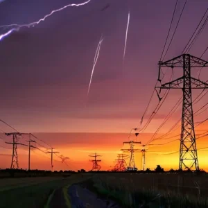 Потери электроэнергии в распределительных сетях: где скрыты основные причины